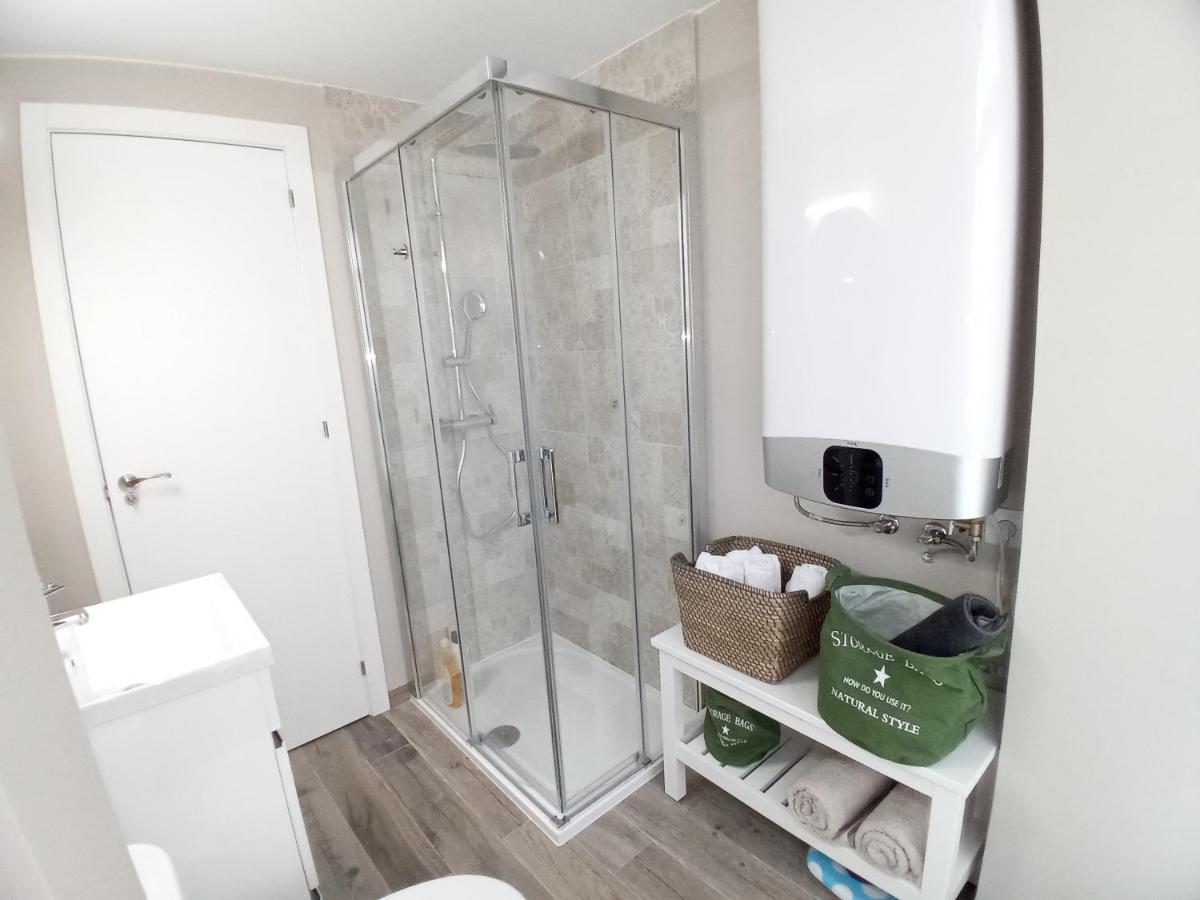 Costa Dos Faros Appartement Malpica Buitenkant foto
